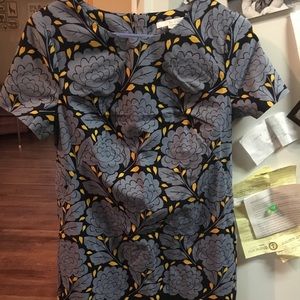 BRAND NEW WITH TAGS! CUTE WORK DRESS!